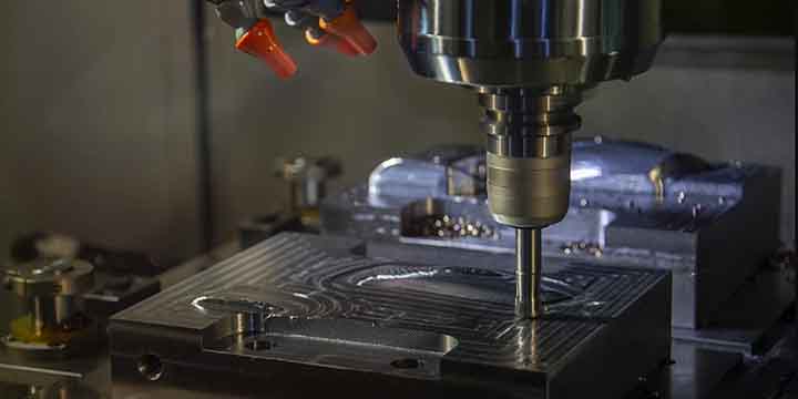 Mold parts processing equipment multi-axis CNC processing characteristics
